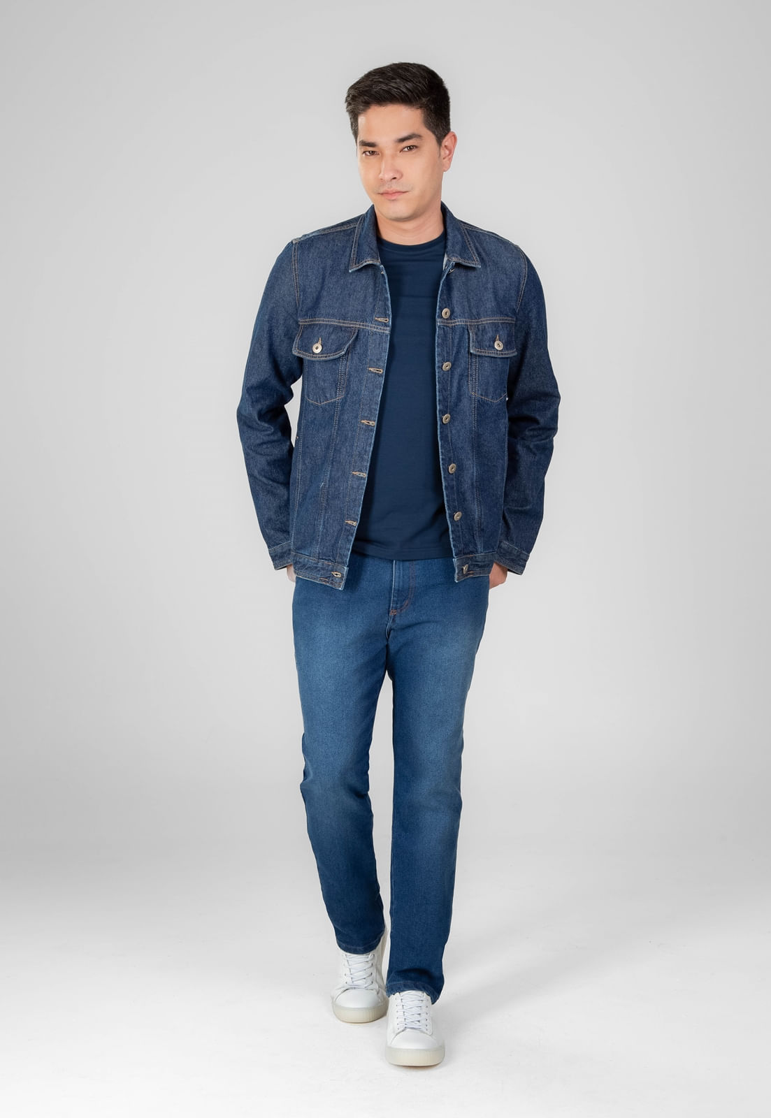 JAQUETA JEANS TRAYMON STONADA COM BOLSOS
