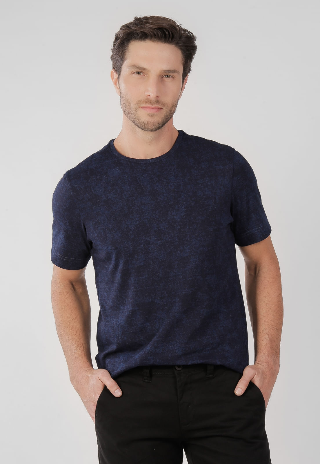 CAMISETA TRAYMON SLIM COM ESTAMPA