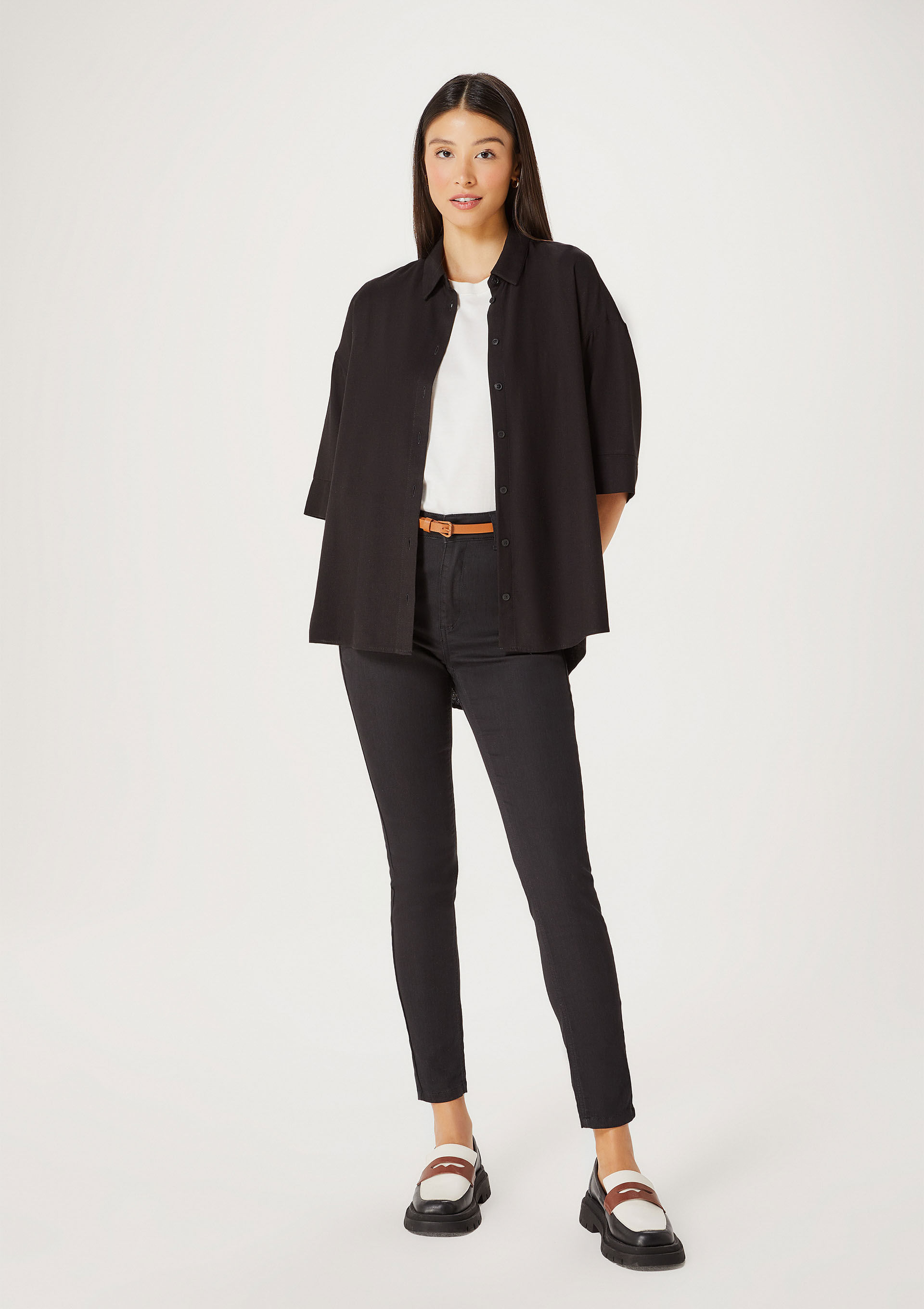 Calça Jeans Feminina Skinny Cintura Média