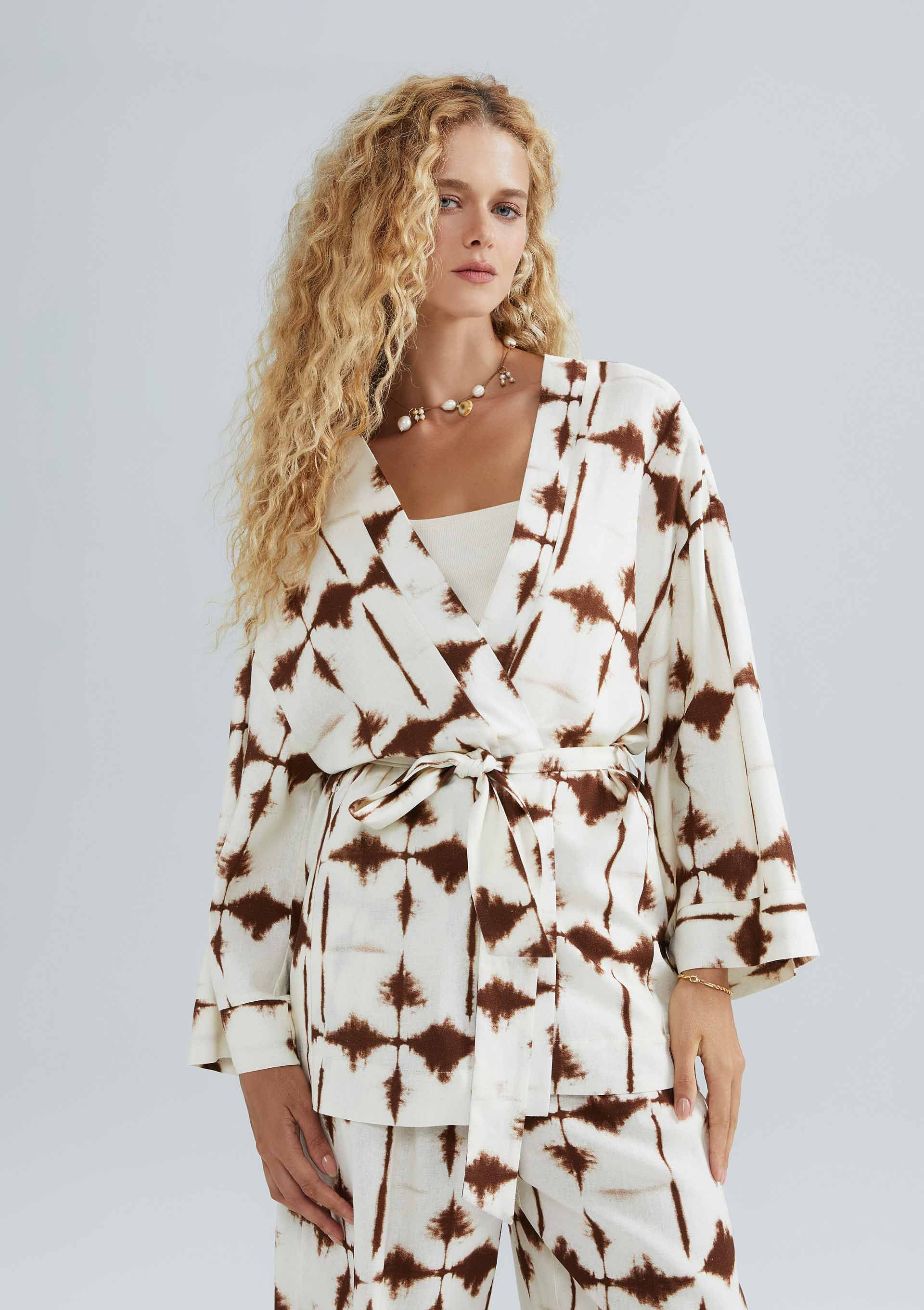 Kimono Feminino Estampado Manga 7/8 Com Linho