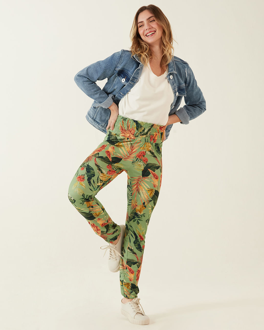Calça Jogging Folhas Viscose Malwee