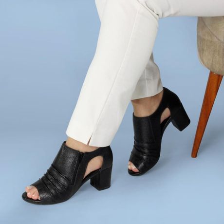 Sandália Anne Salto Bloco Médio Couro Premium Chumbo