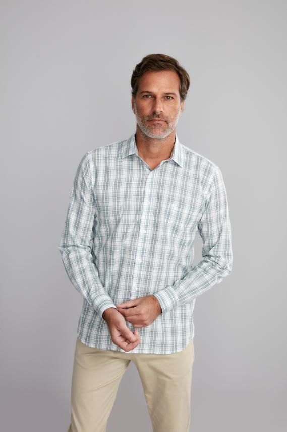 Camisa Manga Longa com Bolso Fio Tinto Classic Fit - Verde