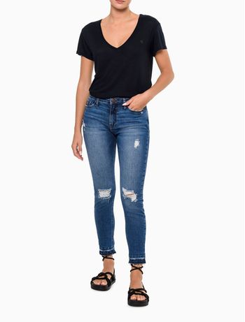 Calça Jeans Feminino Super Skinny Pequenos Puídos Calvin Klein Jeans - Marinho 34