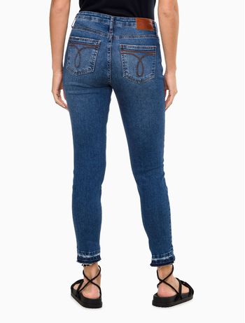 Calça Jeans Feminino Super Skinny Pequenos Puídos Calvin Klein Jeans - Marinho 34