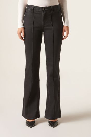 Calça Jeans Flare Com Costura Central - Preto P / Preto