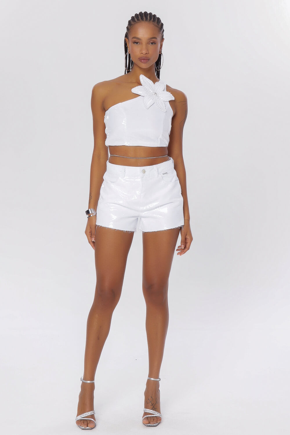 SHORTS 27 BRANCO SHINE