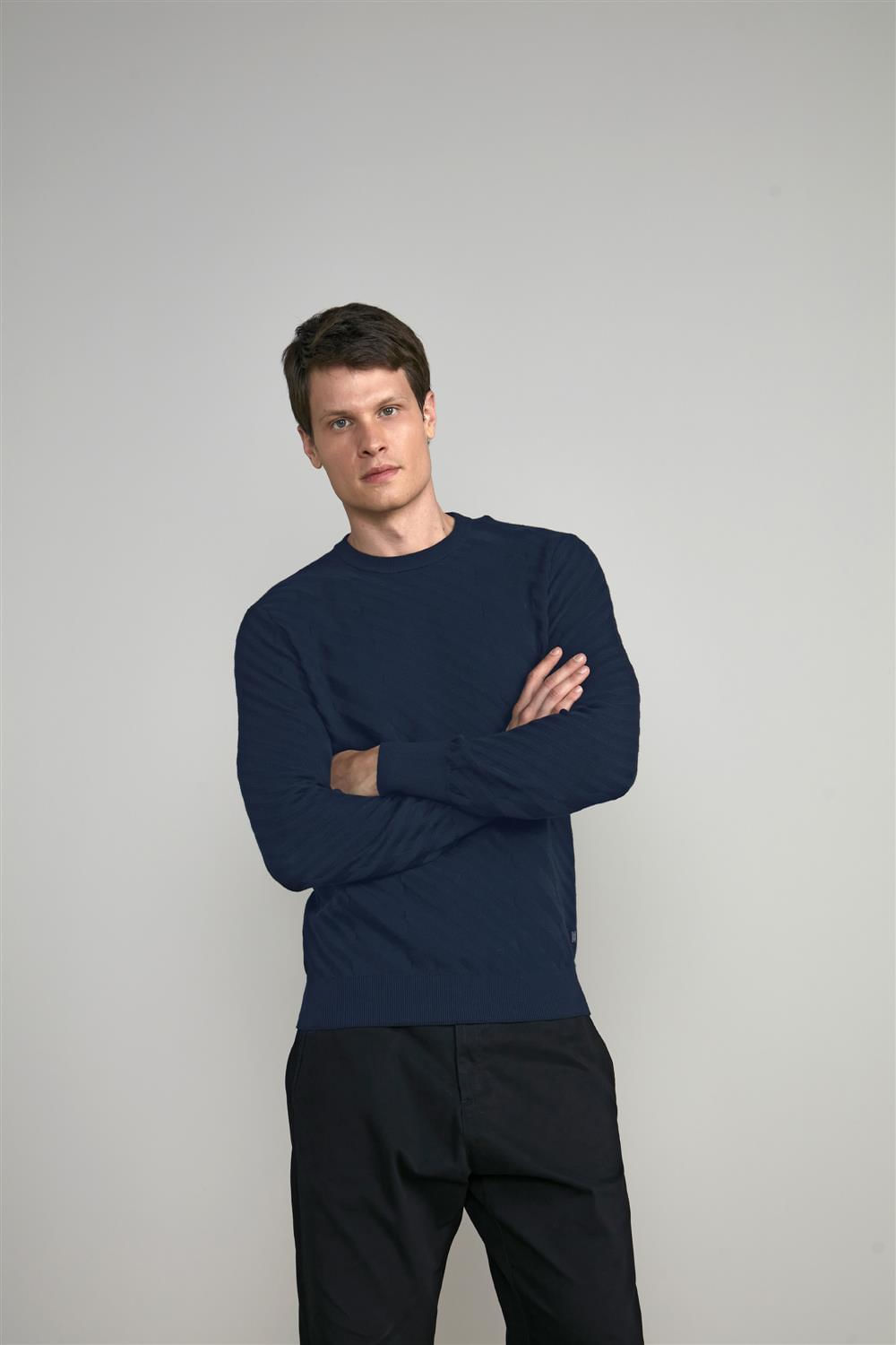 Tricot Gola Careca Jacquard - Azul Marinho