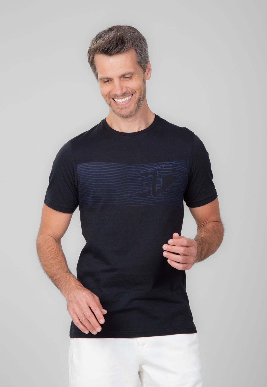 CAMISETA TRAYMON SLIM COM ESTAMPA
