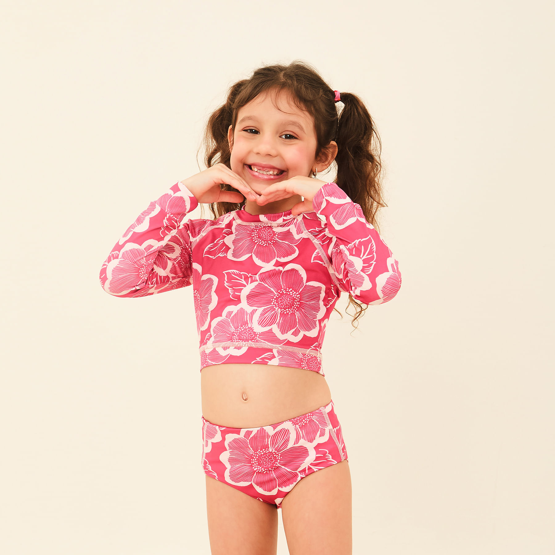 Biquíni Conjunto UV Hot Pant Infantil Com Proteção Solar Estampa Floral Fúcsia