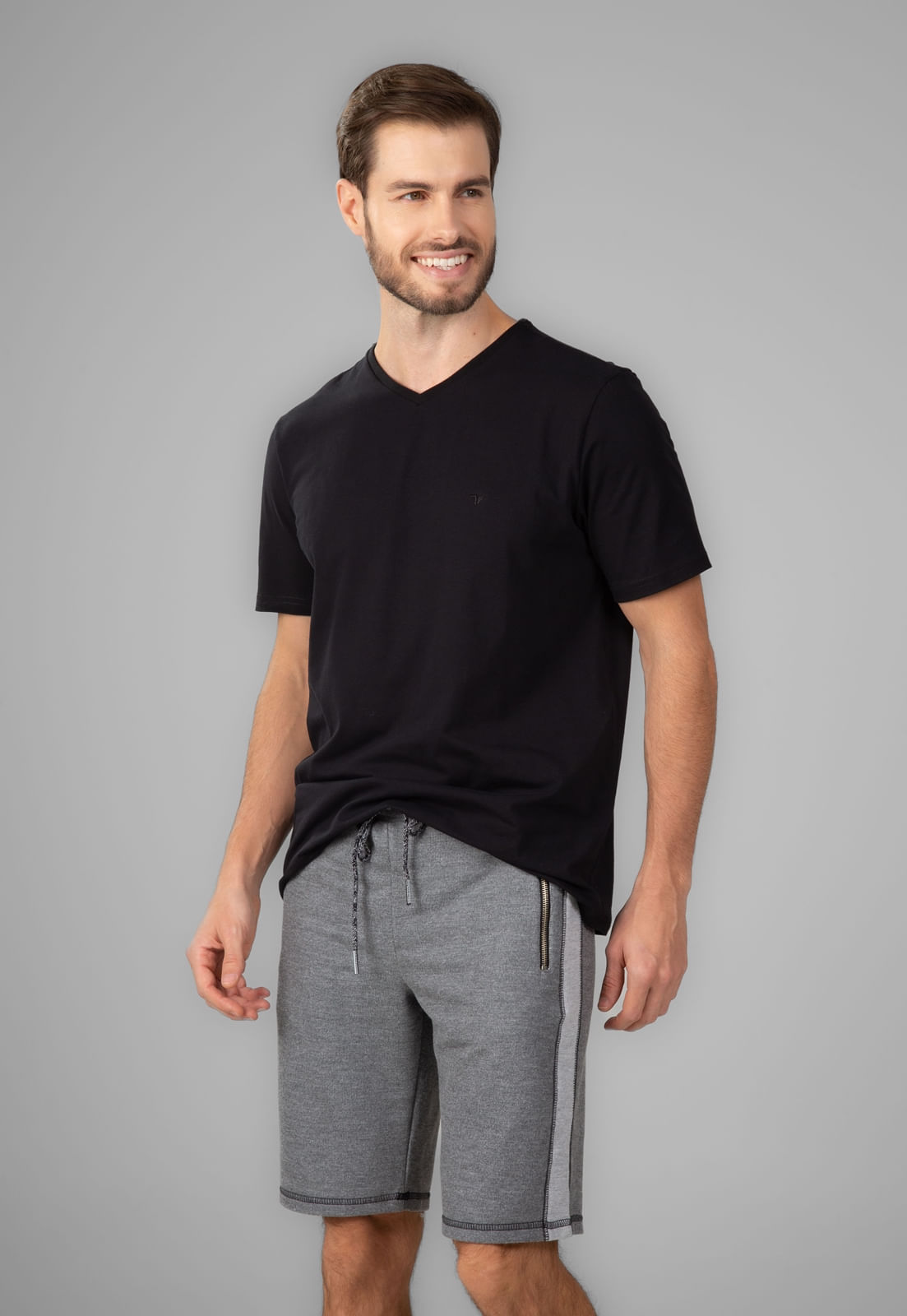 BERMUDA MOLETOM TRAYMON SLIM COM CORDÃO