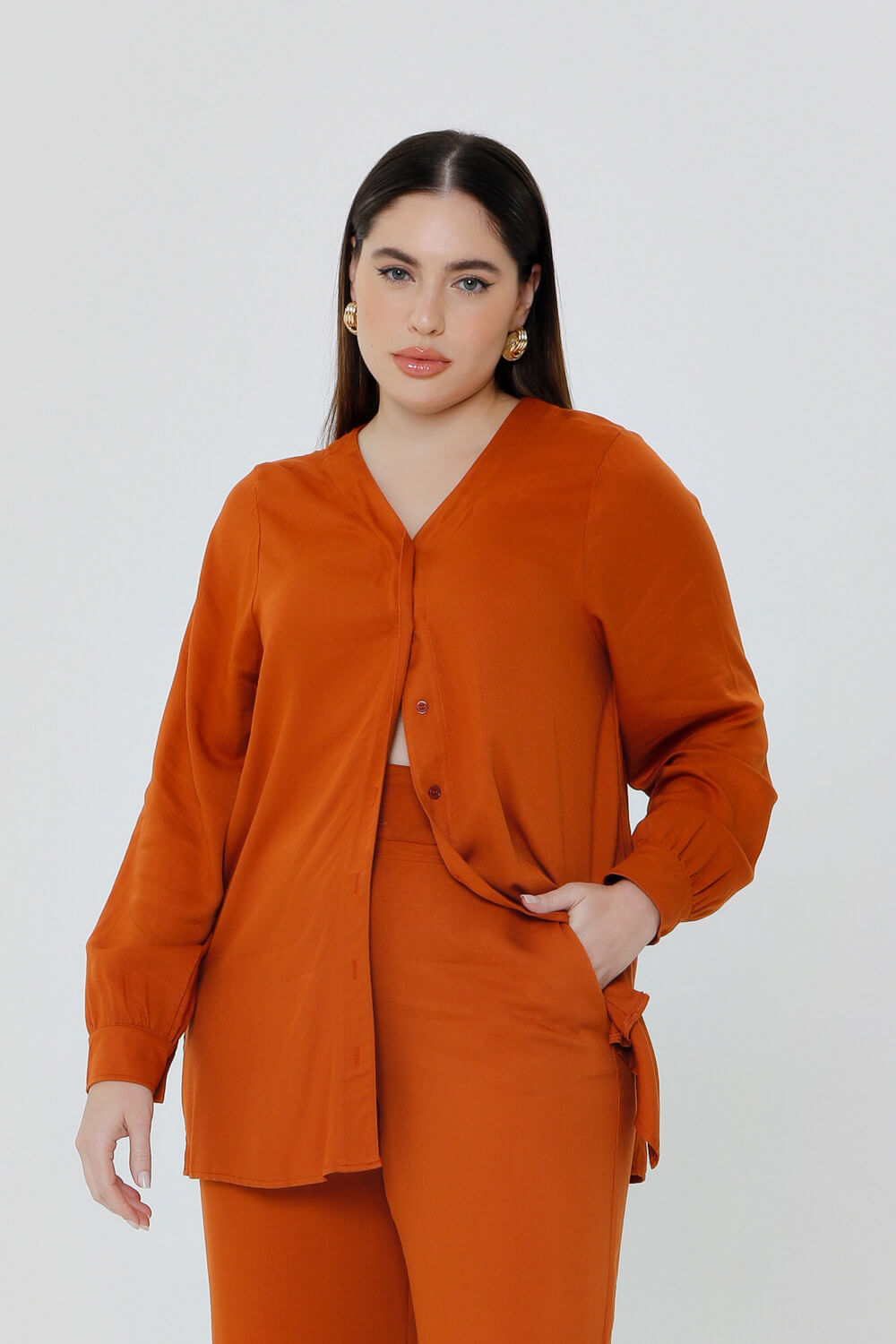 CAMISA LÍRIO MAIS GATA