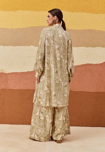 Camisa Alongada Estampada Tierras Altas P / Verde claro