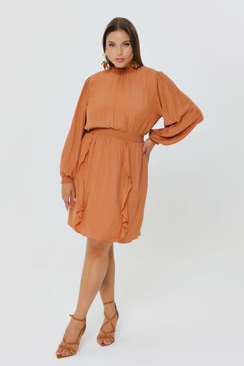 VESTIDO SOLTO BABADO MAIS GATA G