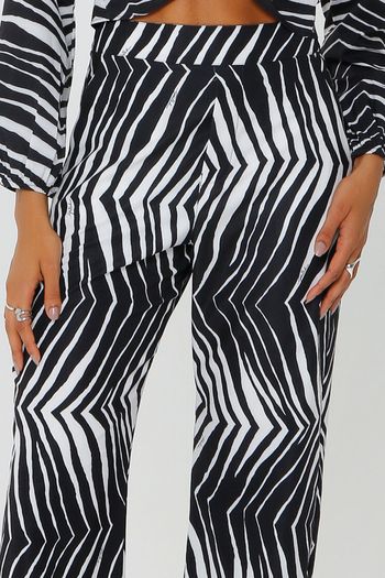 CALCA RETA ESTAMPADA PRETO P