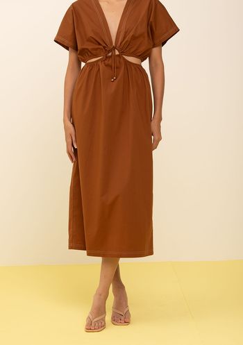 Vestido Zinco Solto Decote Canoa Manga 3 Quartos Midi Marrom P / Marrom