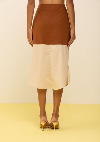 Saia Zinco Evasê Alta Midi Marrom 40 / Marrom