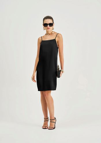 Vestido Iódice Solto Decote Reto Com Alça Curto Preto P / preto
