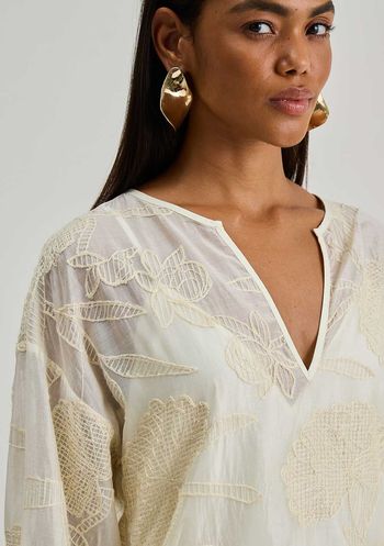Blusa Iódice Solta Decote V Manga Longa Alongada Off White P / Off White