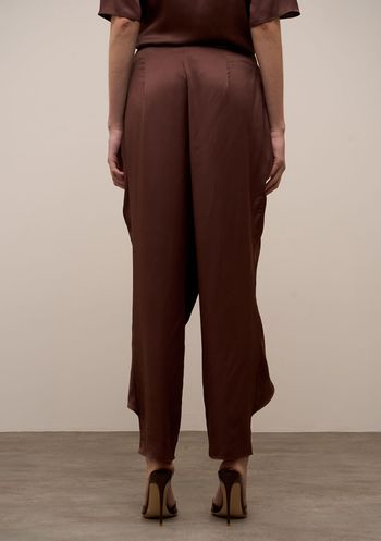 Calça Iódice Slim Alta Marrom 38 / marrom