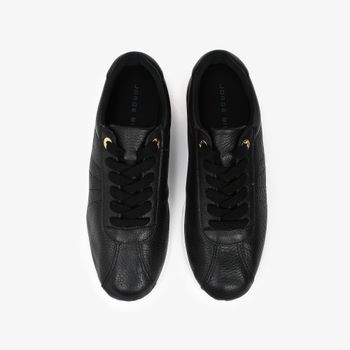Tênis Preto Dourado Couro 33