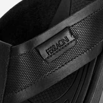 Sandália Ferracini Masculina de Couro Preta Dakar 1590A 41 / PRETO 1