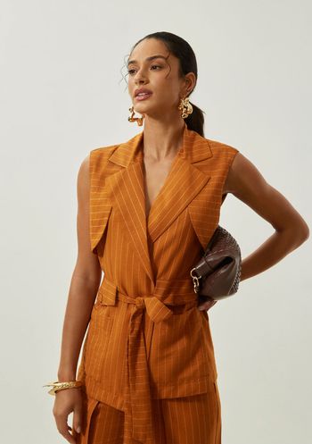 Colete Maria.Valentina Ajustado Sem Manga Alongado Marrom PP / Marrom