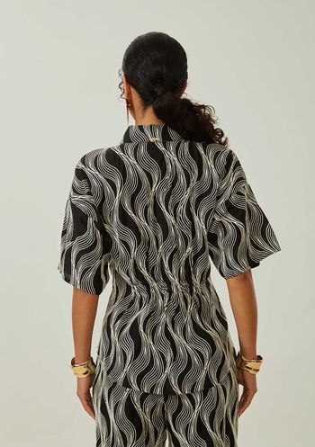 Camisa Maria.Valentina Ajustada Gola Clássica Manga Curta Padrão Preto PP / Preto