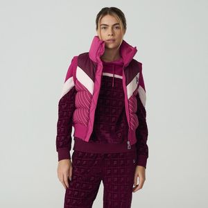 Colete FILA Julie Matelassê Sem Manga Bordô