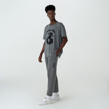 Calça Fila Change The Future Unissex Reta Modelagem Comfort Cinza