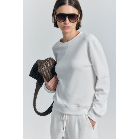 Blusa Pull Solta Malha Waffle Manga Longa Bege Claro