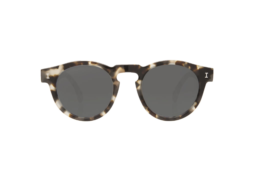 Illesteva Leonard White Tortoise / Grey