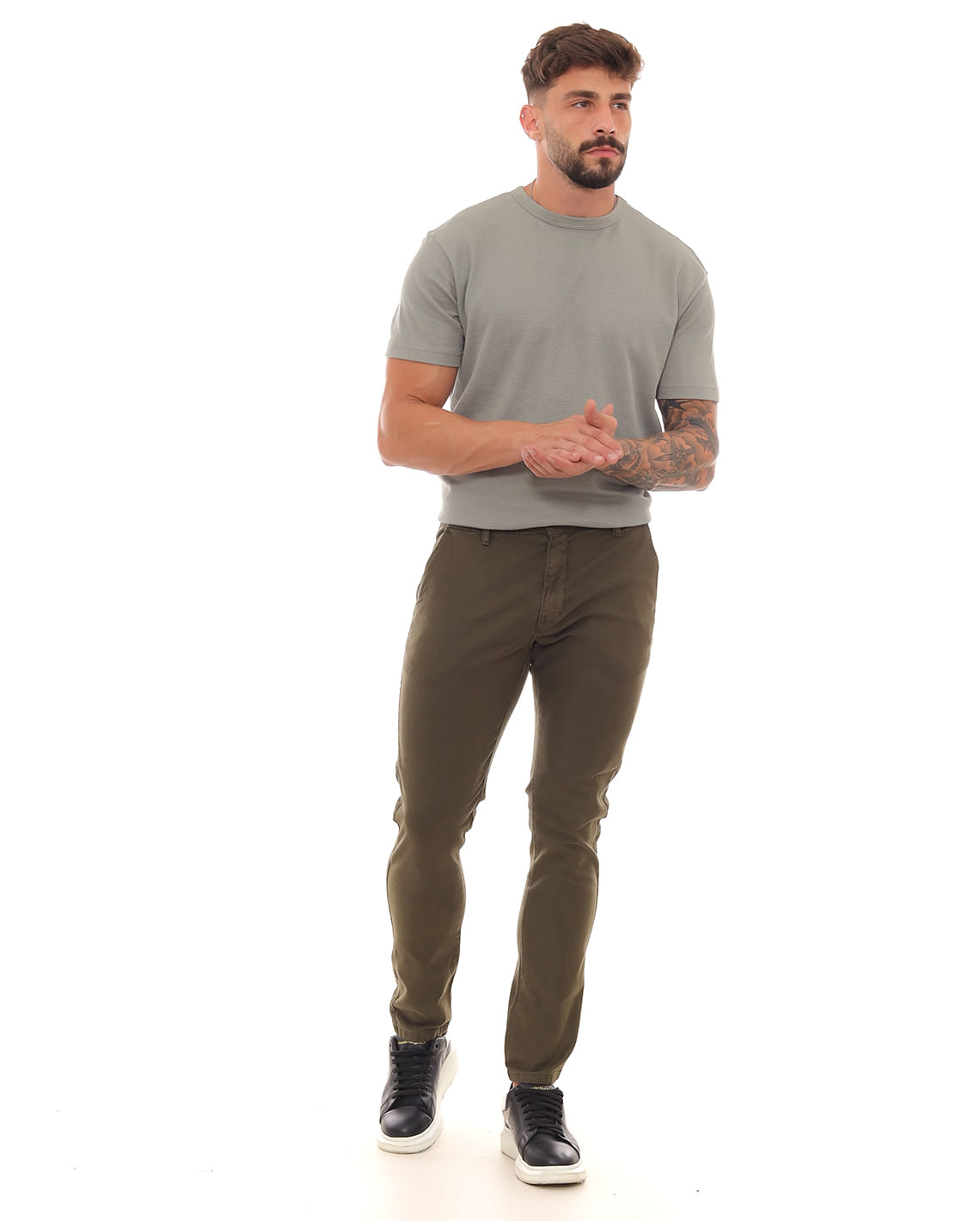 CALÇA SARJA CHINO MASCULINA BÁSICA VERDE MILITAR COM ELASTANO