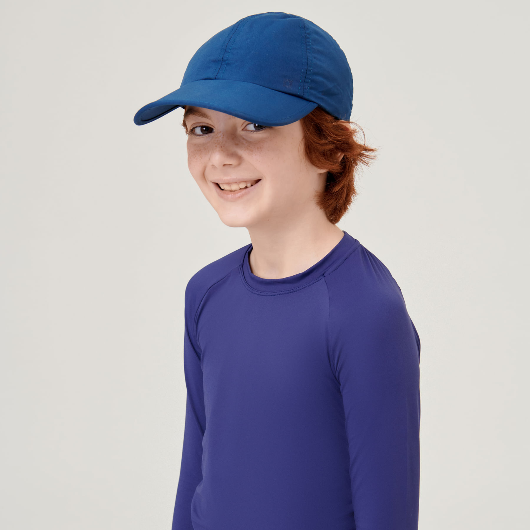 Boné Teens Colors com Proteção Solar  Azul Marinho
