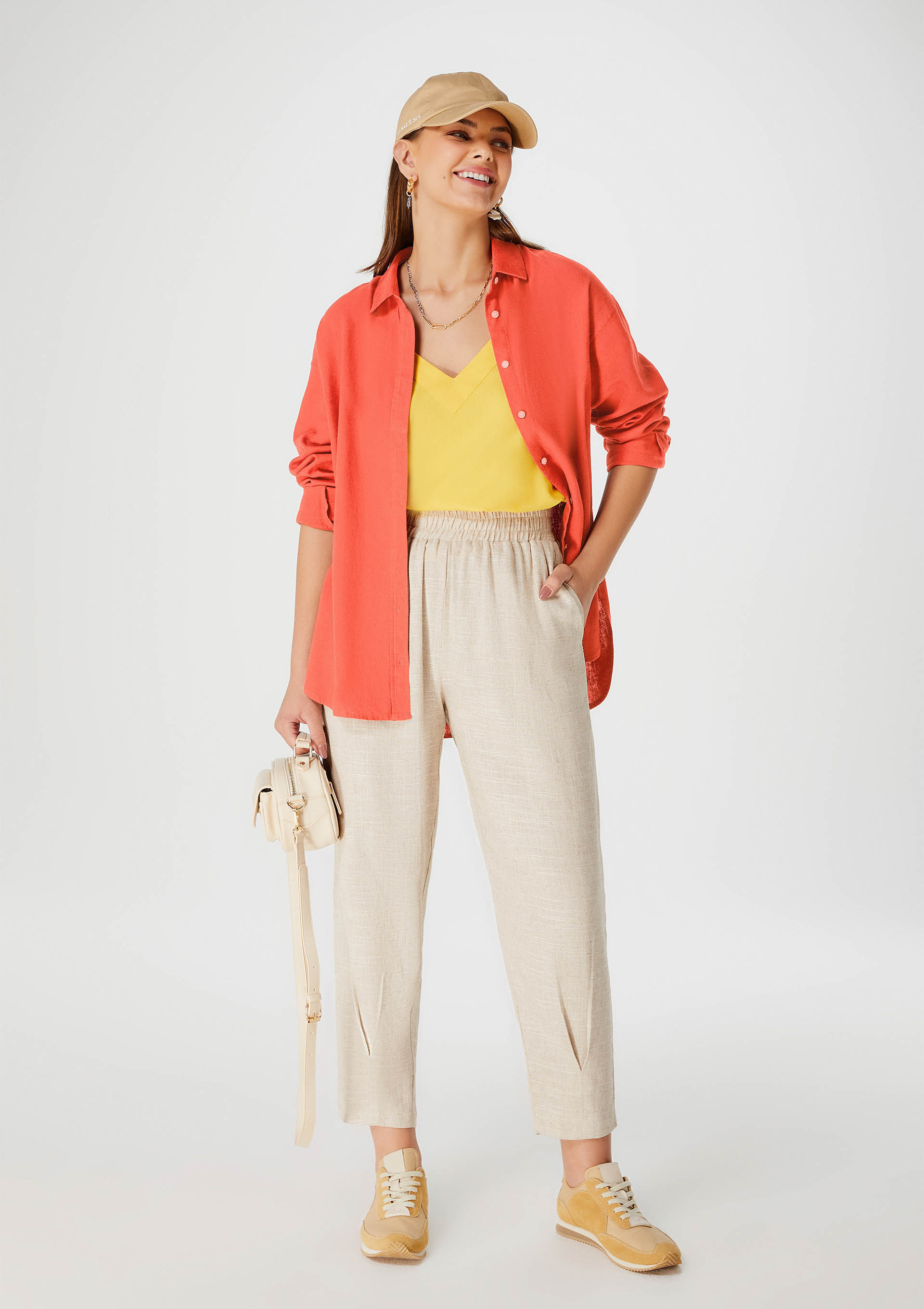 Calça Feminina Slouchy Cintura Alta Com Linho