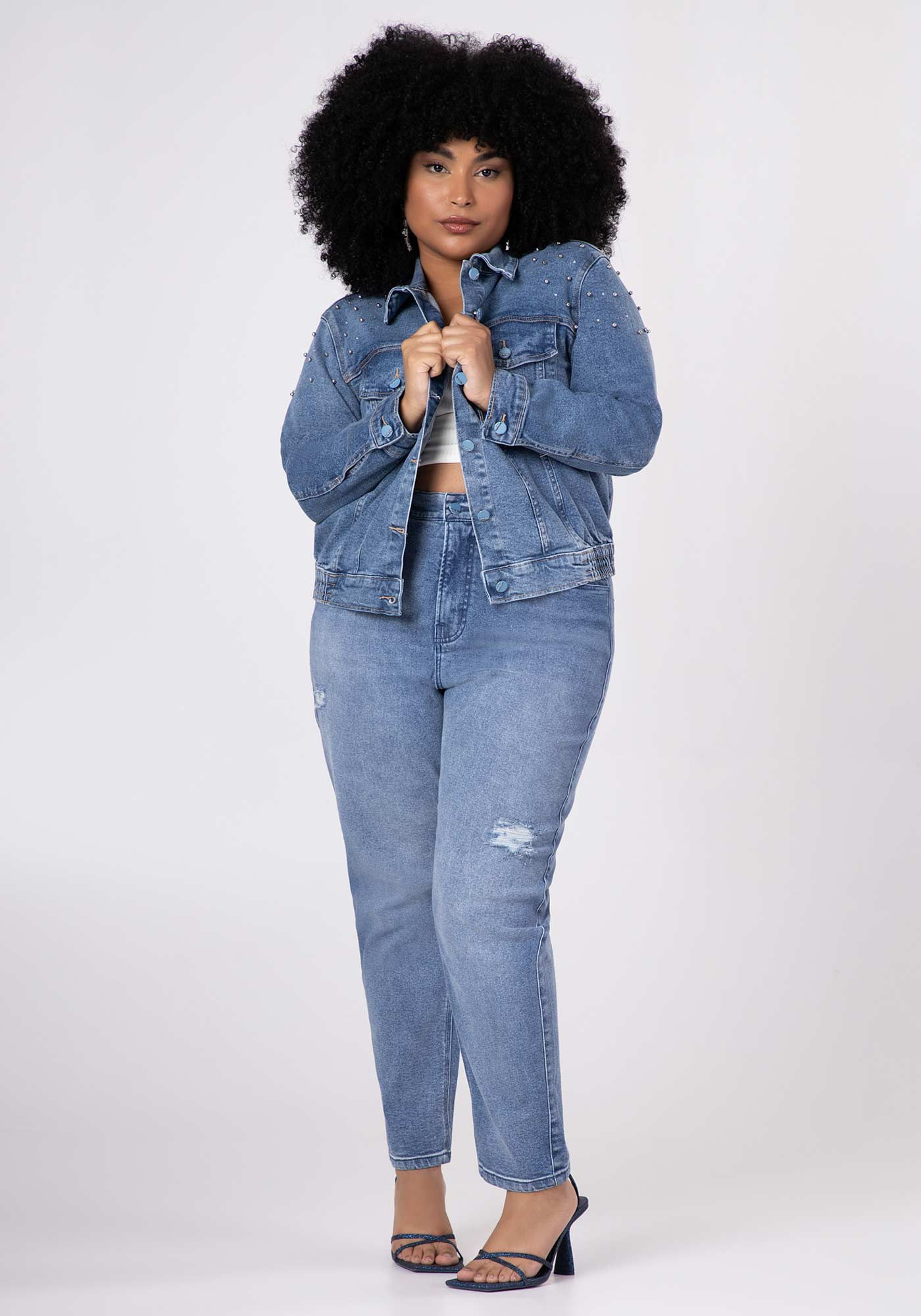 Jaqueta Cropped Jeans Plus Size com Brilho - Privalia